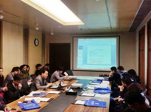 朱经理主讲球盟会(中国)防水理念及防水材料